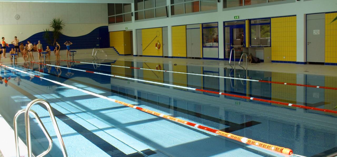 Schulzentrum Neustadt/Aisch, Schwimmhalle